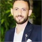 
Monsieur Mohamed Mansour, enseignant de Coran et de langue arabe en langue française.