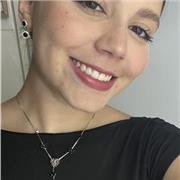 Estudiante de educación social con experiencia en manejo de niños