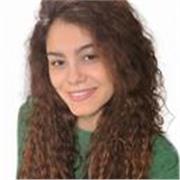 Profesora titulada en E. Primaria e Infantil, especializada en dificultades de aprendizaje (PT), con clases a domicilio