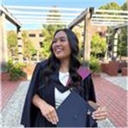 English teacher for kids who want to learn in a fun environment. I believe in building a strong foundation for confidence