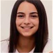 Estudiante universitaria de Arquitectura y Paisajismo, doy clases de Matemáticas y Física desde primaria hasta Bachillerato.