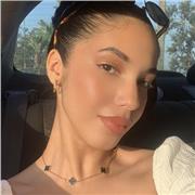 posso aiutare i bambini o anche ragazzi in francese, inglese e arabo perché sono bilingue.