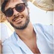 Sono un ragazzo curioso, empatico e con tanta Boi di trasmettere la mia passione per la biologia!