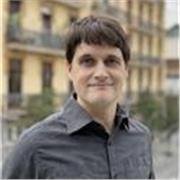 Profesor de inglés nativo británico con 20 años de experiencia