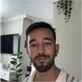 İngilizce derslerim yeni başlayanlardan başlayıp yarım bırakmışlara veya daha hızlı ilerlemek isteyenlere yönelik.