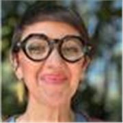 Insegnante Inglese Bilingue esperta in traduzioni scritte e con ottime referenze