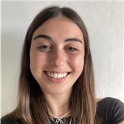 Soy una persona creativa con ganas de trabajar y puedo dar clases a todo tipo de perfiles.