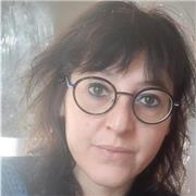 Abilitata in inglese e sostegno per le medie offre recupero in tutte le materie tranne francese