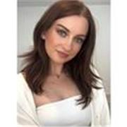 I give private lessons tailored to your level and learning needs. 