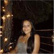 Soy un persona que le gusta mucho enseñar, y que la gente aprenda, tengo 17 años me gustaria ganar algo de dinero.