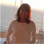 Profesora de español ELE (Instituto Cervantes) con gran experiencia en la enseñanza a través de clases interactivas a alumnos de