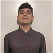 Profesor de apoyo escolar con amplios conocimientos en matemáticas y física