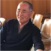 Madrelingua giapponese di Kyoto insegna lingua e cultura giapponese a persone di tutte le età e livelli