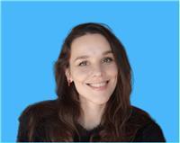 Facilitatrice di sviluppo personale, con 5 anni di esperienza in comunicazione internazionale e team culture, offre sessioni individuali di leadership altamente interattive, adattate alla tua persona e al tuo stile, a padova e online.