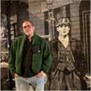 I’m a multilingual and globally minded tutor currently studying Physics at Cardiff University. 