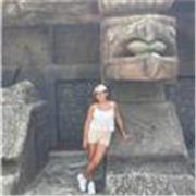 Universitaria en curso sin experiencia en enseñar pero con buen trato hacia los niños 