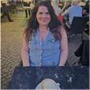 Hallo, ich bin Kerstin 40 Jahre alt und Lehrerin. Ich freue mich Schüler im Alter von 8 Jahren bis 15 zu unterstützen