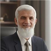 English Tutor who teaches English language and Literature, particularly poetry
