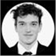 Prof d’anglais et de finance, diplômé de l’EDHEC