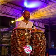 Lezioni di percussioni con tamburi a Padova: immergiti nei ritmi latini e afro-cubani!