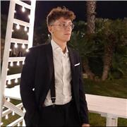 Sono Leonardo Di Ceglie, attualmente uno studente di astrofisica alla Sapienza, posso dare ripetizione di matematica e fisica