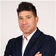 Preparado, atento y me gusta enseñar y que los alumnos aprendan