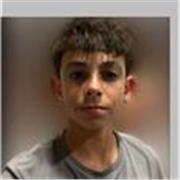 Profesor de baloncesto llevo 4 años en baloncesto actualmente estoy en un grado medio de deporte 