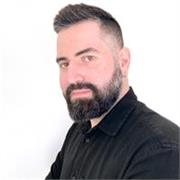 Corso online di Graphic design. Introduzione teorico-pratica all'arte di comunicare con le immagini.