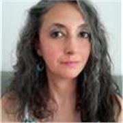 Investigadora universitaria y profesora de Física y Matemáticas para todas las edades.
