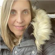 Técnico en párvulos con mención en educación diferencial, con conocimientos en la metodología Montessori y actualmente estudiando psicología organizacional, mis clases van enfocadas a los más pequeños de la casa, apoyo en el inicio de lectura y escritura,