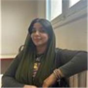 A supportive and patient tutor providing structured lessons for children 