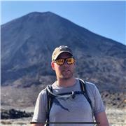 I am a passionate geologist with experience delivering lessons to a wide range of ages and knowledge levels