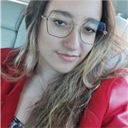 Profesora de apoyo escolar, paciente, agradable con los niños y flexible con el cambio de las clases y las explicaciones