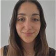 Soy estudiante de producción musical y estudio piano desde siempre, daría clases a niños y niñas que quieran iniciarse!