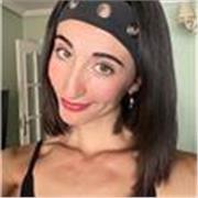 Profesora de ingles que acaba de volver de vivir durante un año en Dublín. Experiencia con niños y adolescentes