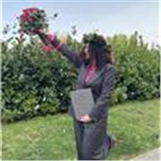 Se hai bisogno di aiuto, per i tuoi compiti, sono qui! 