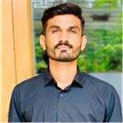 I give private lessons tailored to your level and learning needs.