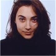 Profesora graduada en Biología y especializada en Microbiología 