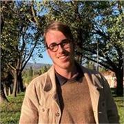 Studente di Filosofia impartisce lezioni in presenza