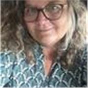Professeur de piano se déplaçant donne des cours particuliers pour transmettre une passion. Je m adapte à chaque élève 
