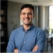 Profesor experto en la preparación integral de todos los exámenes Cambridge