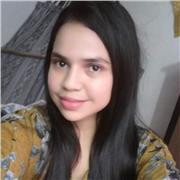 A niños estudiantes de preescolar ayudar a fianzar sus conocimientos adquiridos durante sus períodos escolares