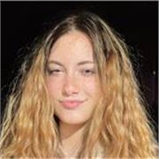 Studentessa maturanda che ha vissuto 2 anni in Irlanda offre ripetizioni di inglese