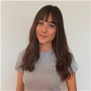 ¡Hola, soy Ren! Soy profesora en el campo del arte y la comunicación audiovisual.