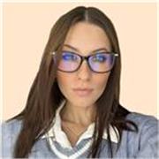 Sono una studentessa universitaria, offro ripetizioni e 
aiuto compiti per bambini di scuole elementari e medie.