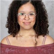 Soy estudiante de bachillerato y puedo dar clases de la mayoría de asignaturas, sobretodo a niños o más jovenes que yo