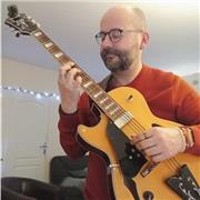 enseignement de la guitare, ukulélé, luth renaissance à 6 chœurs