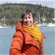 I give private lessons tailored to your individual level and needs.  I can prepare you for exams or your next career step.