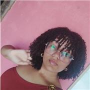 Ofereço aulas de reforço escolar para crianças e adolescentes até o Ensino Fundamental II, com foco no acompanhamento individual