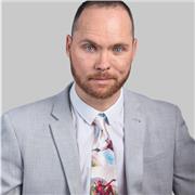 English and maths tutor for children aged 5 to 13, in Hertfordshire and online